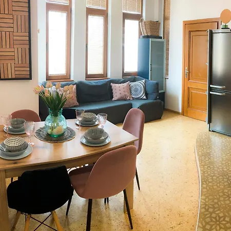 Two Bedroom - Alexandrovska - Location - Bus, Train And Marine Stations, Next To Sea Garden And * Burgas City