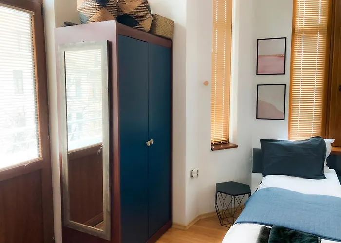 Two Bedroom - Alexandrovska - Location - Bus, Train And Marine Stations, Next To Sea Garden And * Burgas City