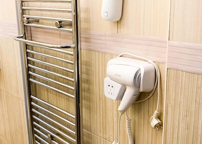 Apartment Two Bedroom - Alexandrovska - Location - Bus, Train And Marine Stations, Next To Sea Garden And *