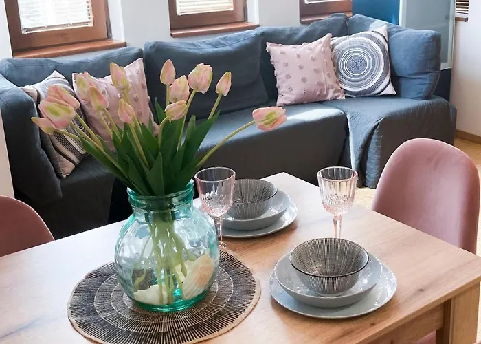 Apartment Two Bedroom - Alexandrovska - Location - Bus, Train And Marine Stations, Next To Sea Garden And Burgas City