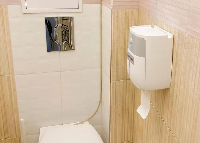 Apartment Two Bedroom - Alexandrovska - Location - Bus, Train And Marine Stations, Next To Sea Garden And *