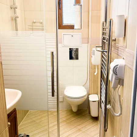 Two Bedroom - Alexandrovska - Location - Bus, Train And Marine Stations, Next To Sea Garden And