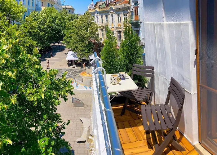 Two Bedroom - Alexandrovska - Location - Bus, Train And Marine Stations, Next To Sea Garden And * 布尔加斯